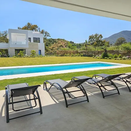 Villa New With Private Pool And Garden In La De La Cala